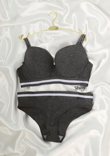 ست زنانه شورت و سوتین اسپرت فنردار کبریتی وارداتی سایز ۸۵