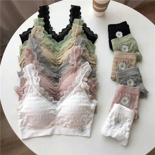 ست نیم تنه و شورت بابونه وارداتی کاپ دار