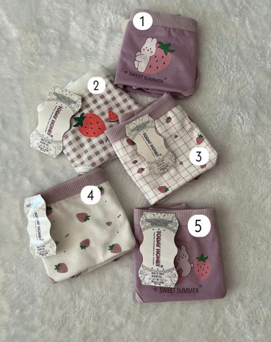 شورت نخی عروسکی دخترانه یاسی توت فرنگی وارداتی سایز Xl